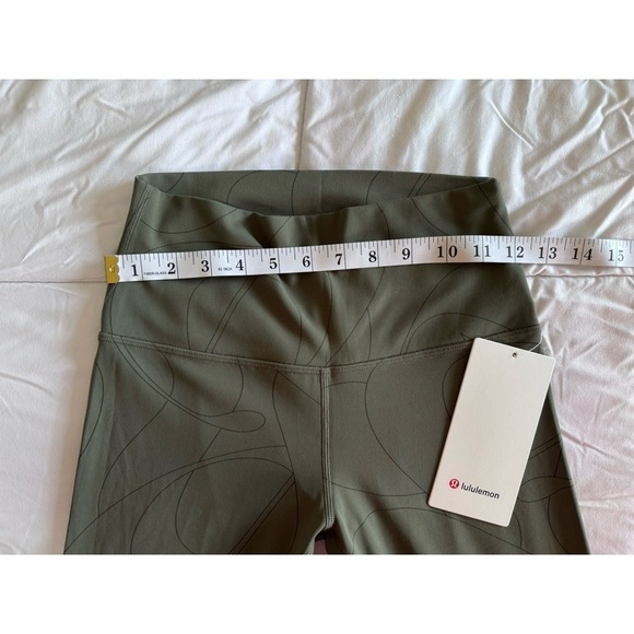 New Lululemon Align HR Pant 25" Size 6 Legging Pant LW5DLXS SYAD Olive NWT - Picture 4 of 11